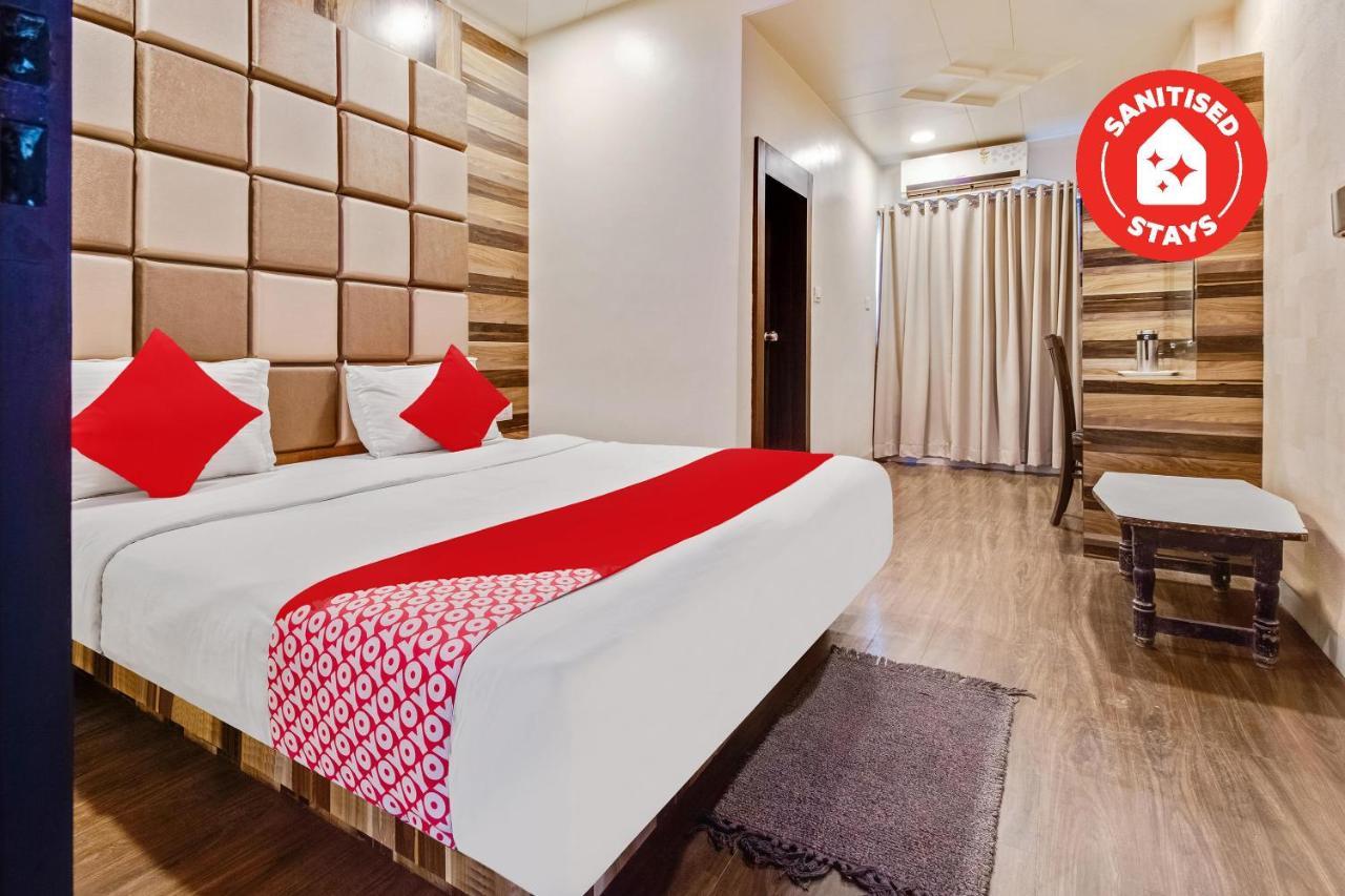 Oyo 47777 Hotel Laxminarayan Aurangábád Kültér fotó