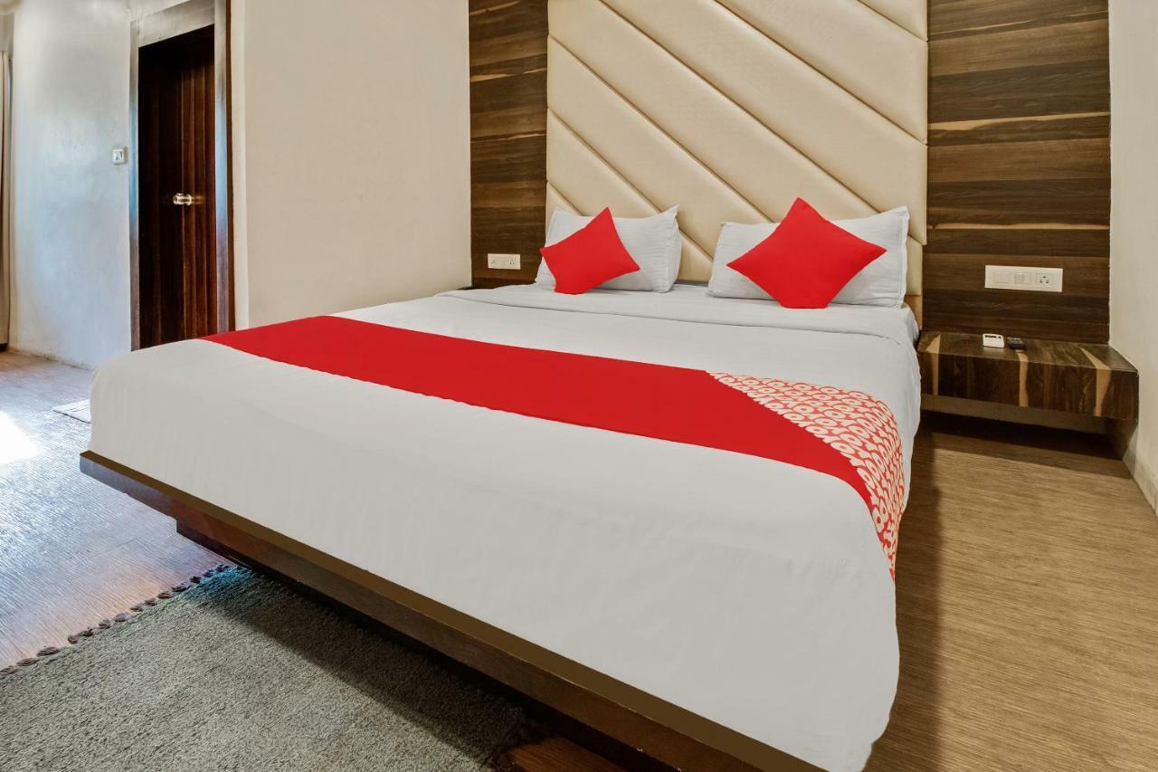 Oyo 47777 Hotel Laxminarayan Aurangábád Kültér fotó