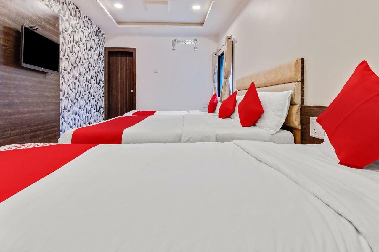 Oyo 47777 Hotel Laxminarayan Aurangábád Kültér fotó