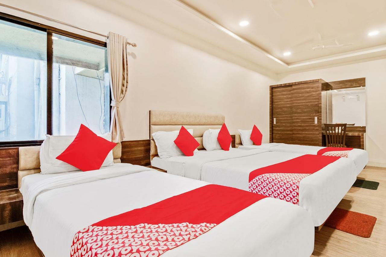 Oyo 47777 Hotel Laxminarayan Aurangábád Kültér fotó
