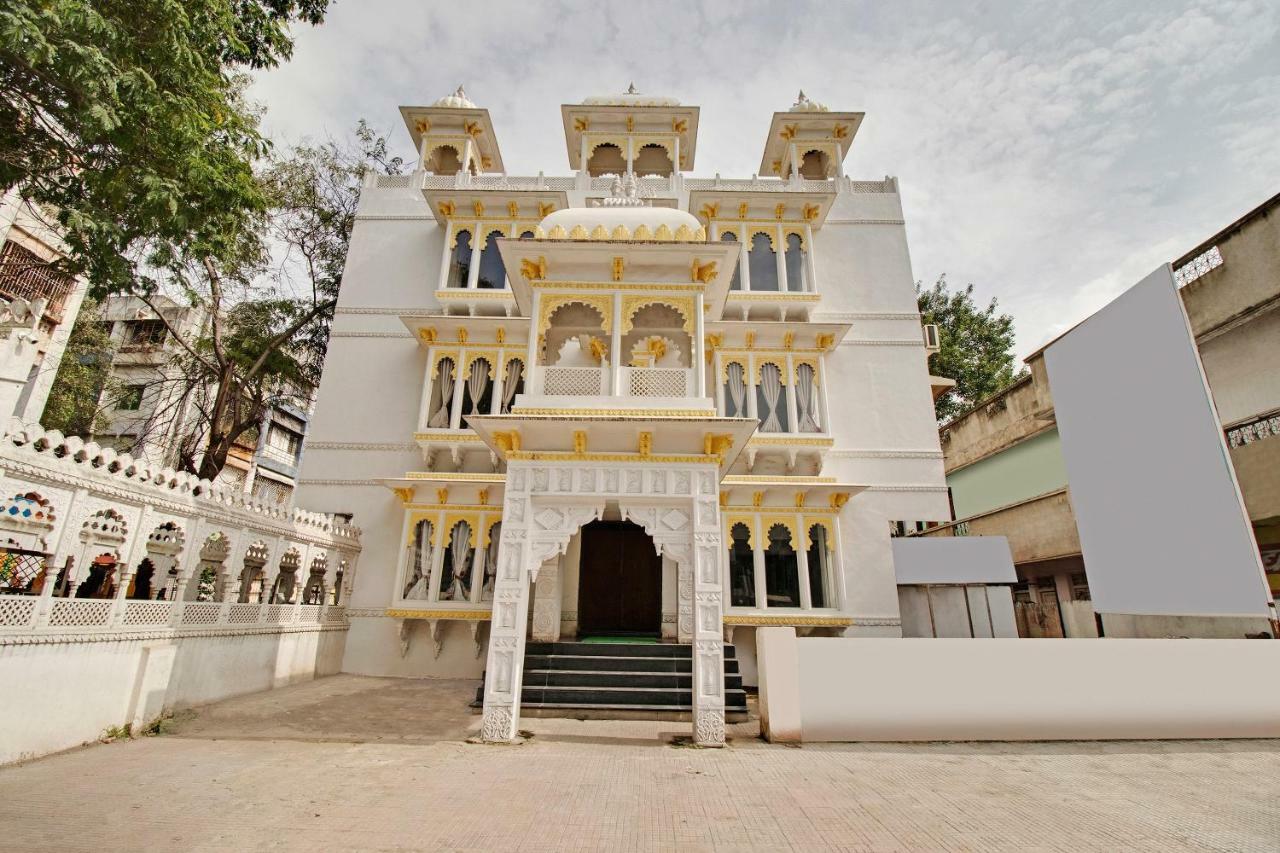 Oyo 47777 Hotel Laxminarayan Aurangábád Kültér fotó